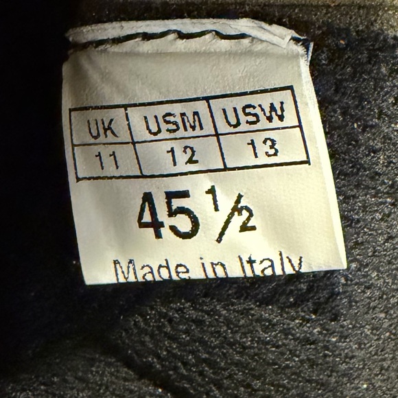 La Sportiva Orange and Black Climbing Shoes - Picture 9 of 9